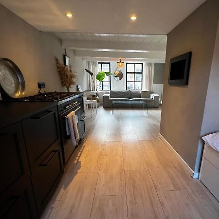 Littleneighbour Apartment Pingjum Екстериор снимка