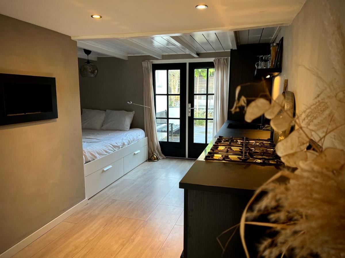 Littleneighbour Apartment Pingjum Екстериор снимка
