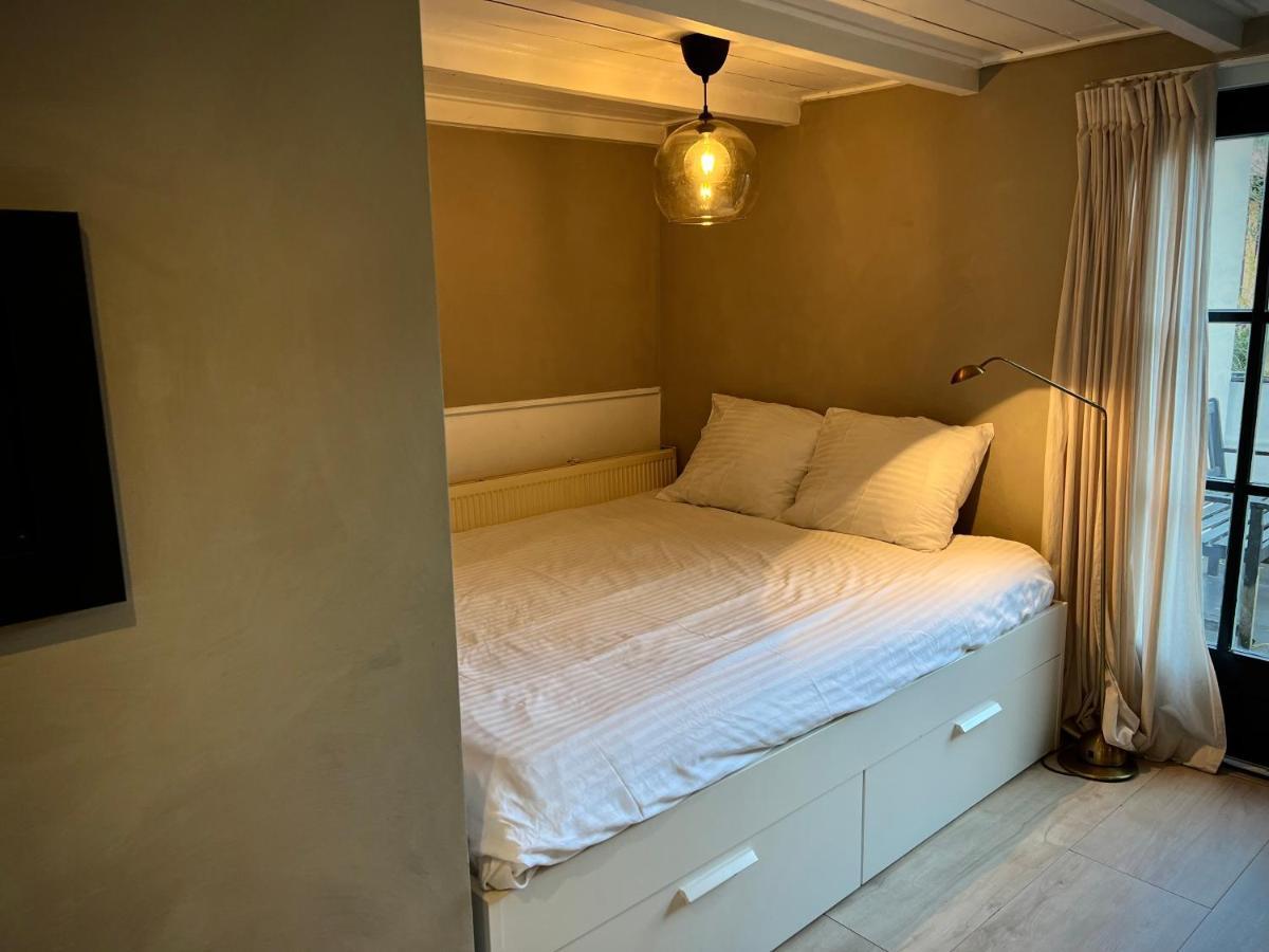 Littleneighbour Apartment Pingjum Екстериор снимка