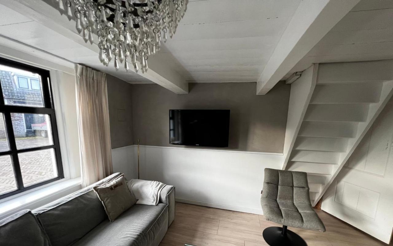 Littleneighbour Apartment Pingjum Екстериор снимка